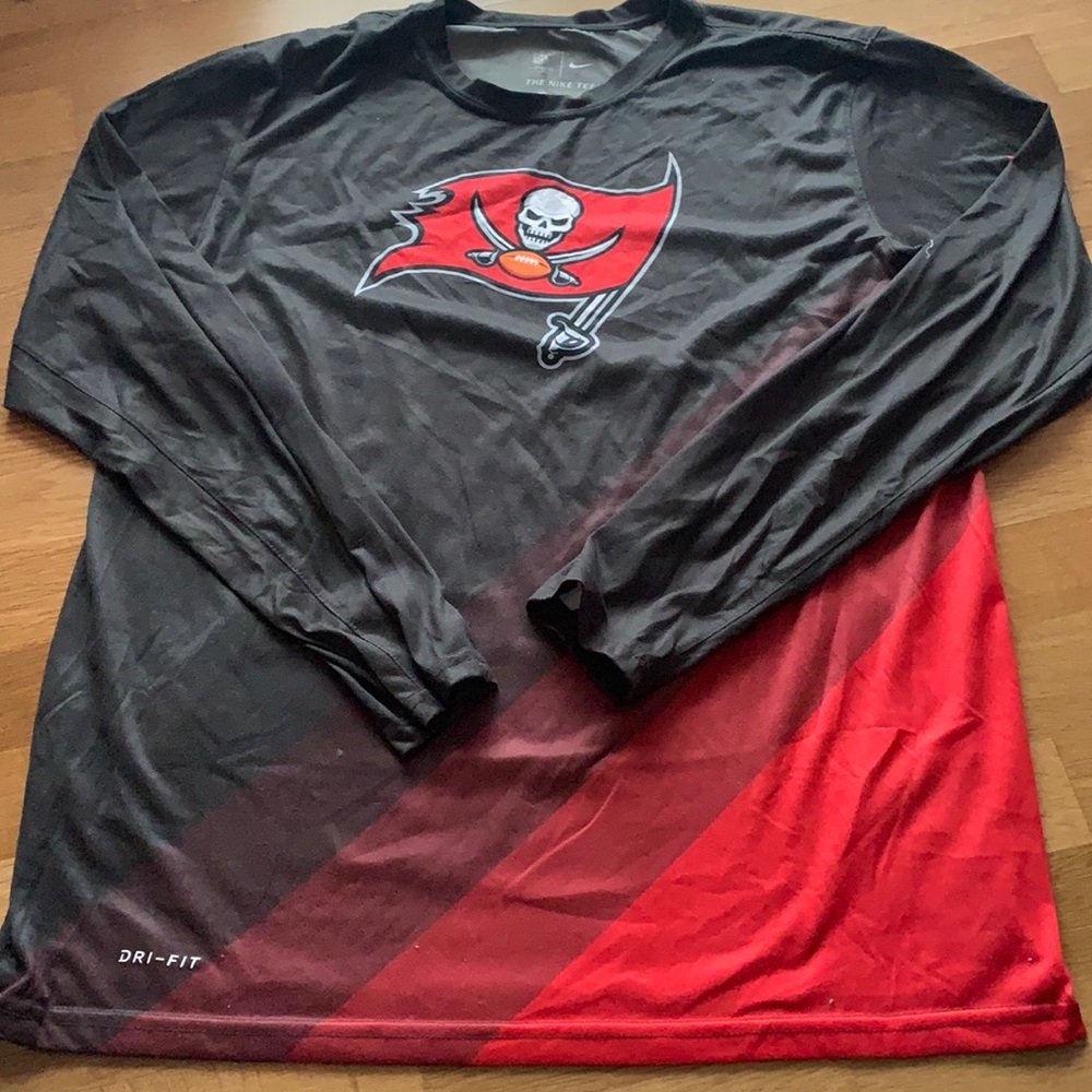 TAMPA BAY BUCCANEERS NIKE TEE MENS L